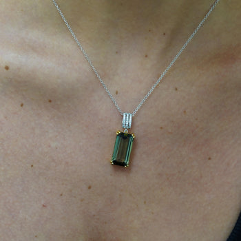 10.52 Carat Forrest Green Tourmaline Emerald Cut 18K Gold Pendant Necklace – Assay Jewelers