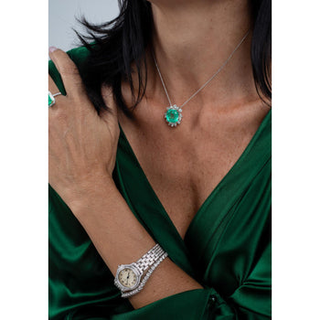 Pendentif en platine avec émeraude colombienne de 11,54 carats et diamants baguette – Assay Jewelers