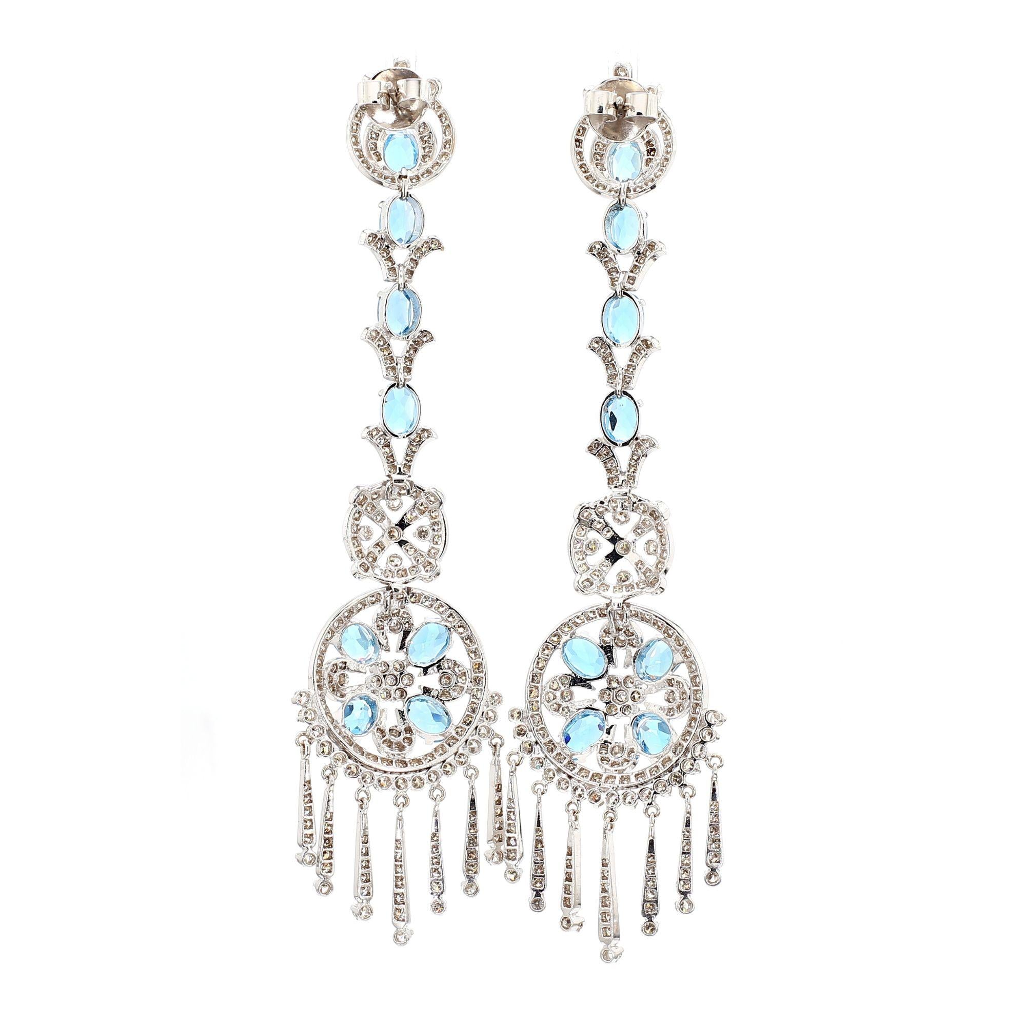 15 Carat Oval Aquamarine & Diamond 18K White Gold Retro Dangle Earrings