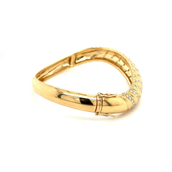 18K Gold Curved Bangle Bracelet With Round Cut Diamonds – Assay Jewelers