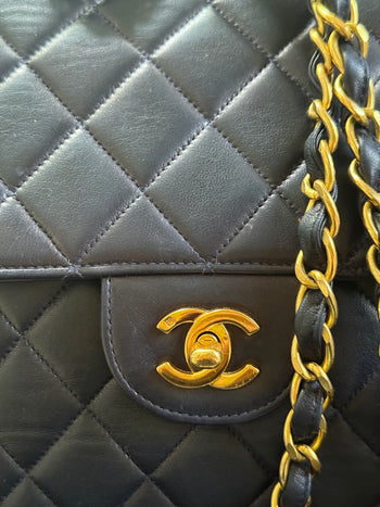 1990s Super Rare Chanel Vintage Jumbo Single Flap Lambskin Navy Blue Crossover – Assay Jewelers