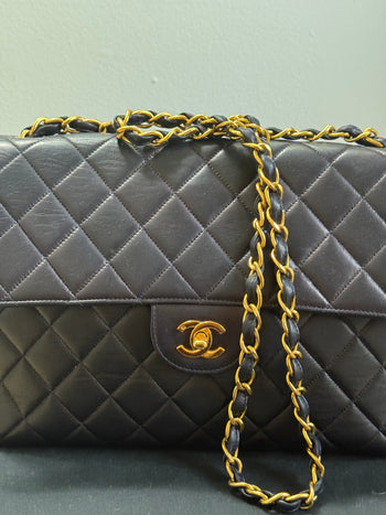 1990s Super Rare Chanel Vintage Jumbo Single Flap Lambskin Navy Blue Crossover – Assay Jewelers