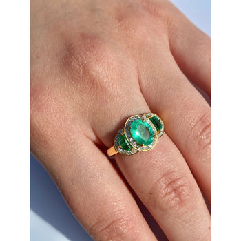 Vintage Ring a 3 pietre con smeraldo colombiano taglio ovale in oro giallo 18K – Assay Jewelers