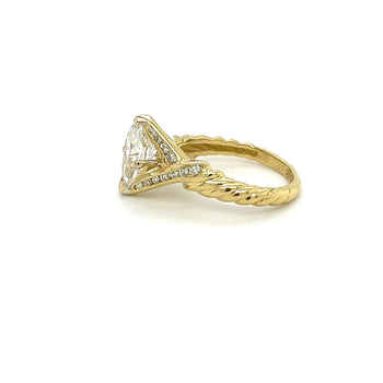 2.06 Carat Pear Cut Lab Grown Diamond in 18K Gold Twisted Crossover Ring – Assay Jewelers