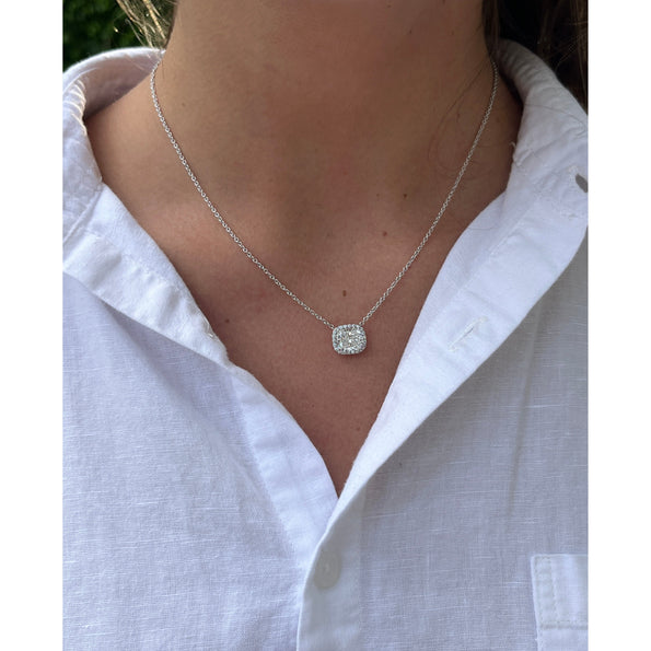 2,51 carats Pendentif en diamant CVD de laboratoire taille Coussin avec halo de diamants, serti en platine 950 | chaîne à maille forçat