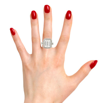 4 carats, couleur F, pureté VS1. Bague de fiançailles en or blanc avec diamant de laboratoire taille émeraude. – Assay Jewelers