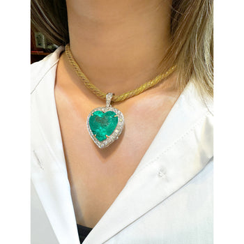 44 Carat Heart Shaped Emerald Pendant with Round Cut Diamond Halo in 18K Gold Necklace – Assay Jewelers