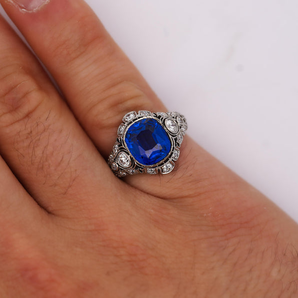4.02 Carat No Heat Ceylon Sapphire In Platinum Art Deco Ring