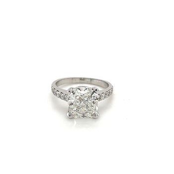 Bague en diamant de laboratoire taille Coussin 4,25 carats H/SI1 – Assay Jewelers