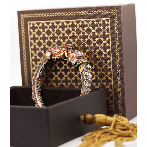 Antique Mughal Empire Indian Elephant Bangle Bracelet in 19k Yellow Gold