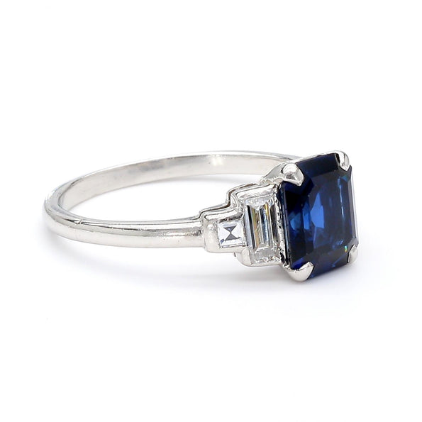 Cartier Paris Art Deco Royal Blue 2.3 Carat No Heat Sapphire and Diamond Ring