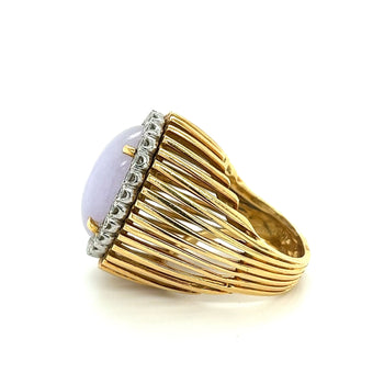 Bague halo certifiée en or 18K avec jade lavande et diamants ronds – Assay Jewelers