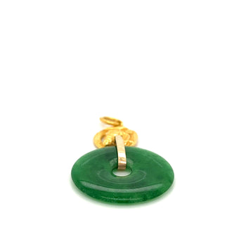 Pendentif en jade disque circulaire, serti cheval en or 24k – Assay Jewelers