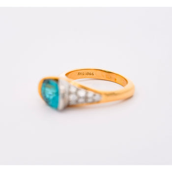 Bague à design bypass en zircon bleu ovale de 5,25 carats et diamants, certifiée GIA, signée Richard Krementz – Assay Jewelers