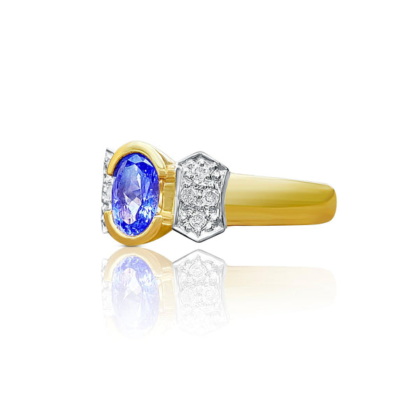 Oval Cut Violet Tanzanite in 14k Solid Gold Bowtie Ring