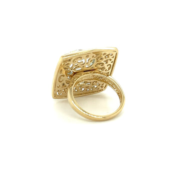 Ring in oro 14K con topazio azzurro cielo e diamanti, ampia cornice a filigrana curvata – Assay Jewelers