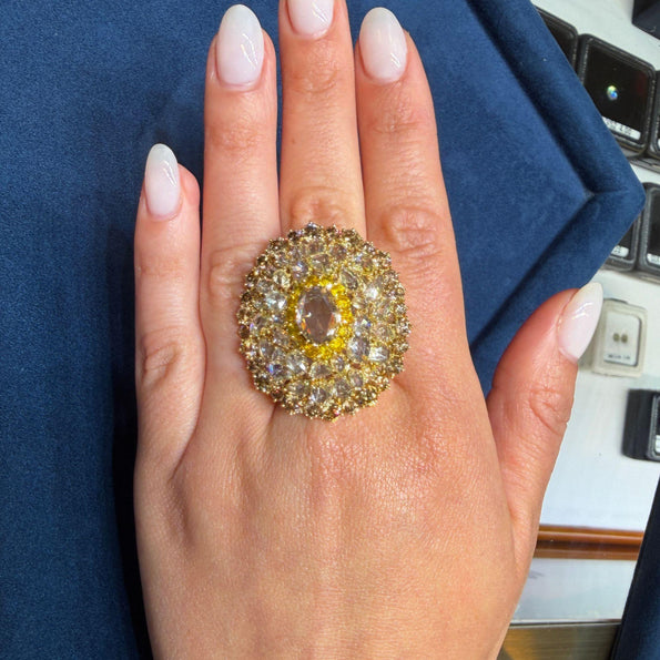 Vintage 22 Carat Multi-Color Rose Cut & Round Diamond Cluster 18K Gold Dome Ring