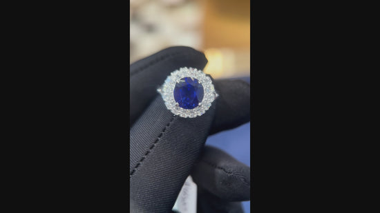 GRS Certified 5.04 Carat Sri Lanka Vivid Blue Sapphire & Diamond 18K White Ring